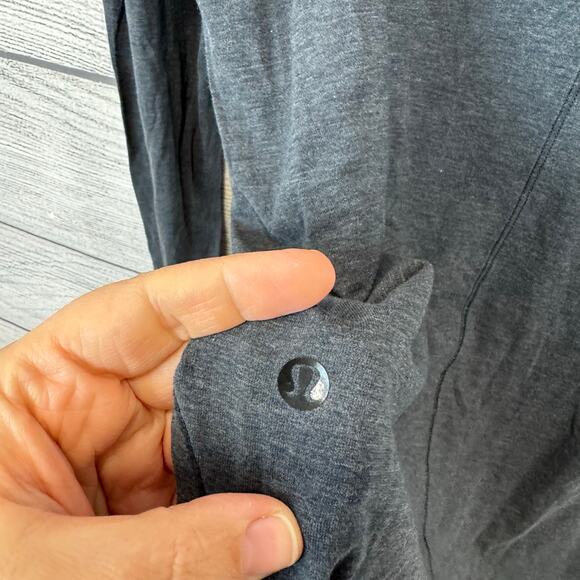 Lululemon Active Women's Dark Gray Long Sleeve Lightweight Tee - Picture 8 of 9